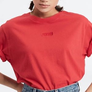 Levi’s cropped tee w/ free face mask